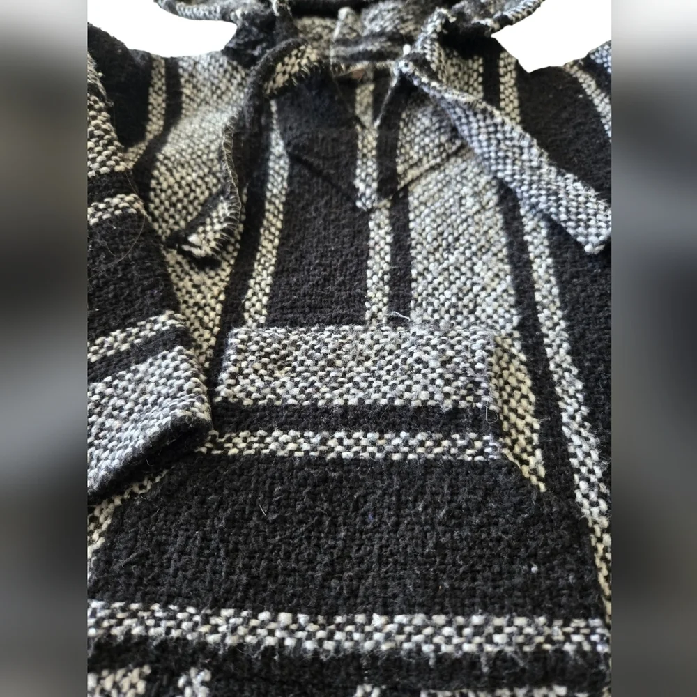 Black and White Striped Boys Hoodie Size 3T